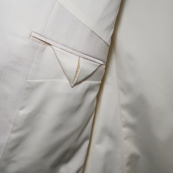 Express Men's Cream Blazer - Picture 7 of 7